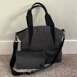 Lululemon purse with additional bag